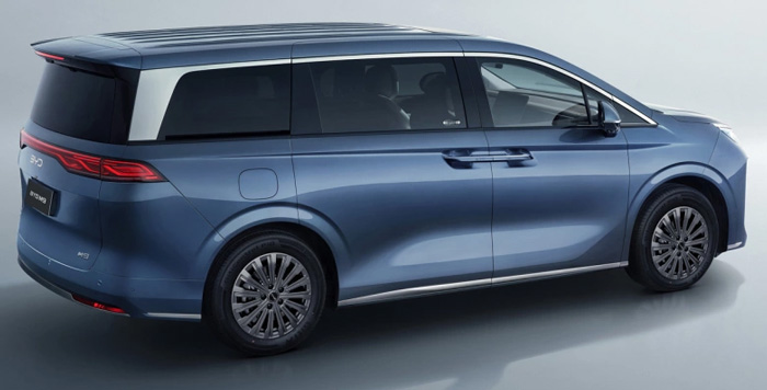 Xe BYD M9 về Việt Nam giá bao nhiêu và BYD M9 có gì nổi bật