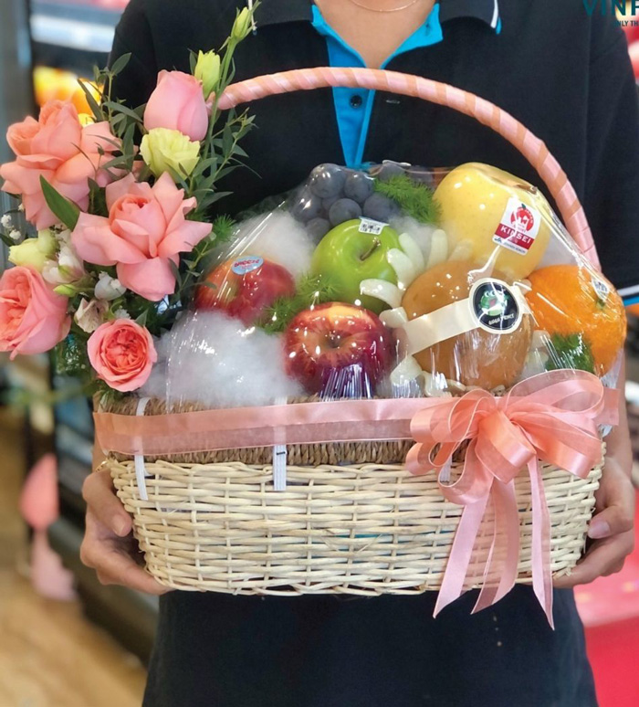 lỗi thường gặp khi chọn giỏ trái cây tặng sinh nhật